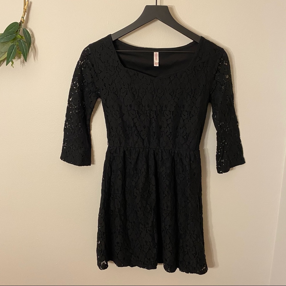 Black Lace 3/4 Sleeve Dress